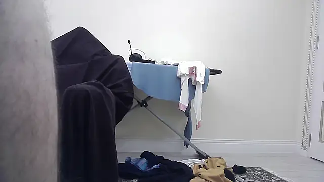 KIZLAZIMYaa live sex cam