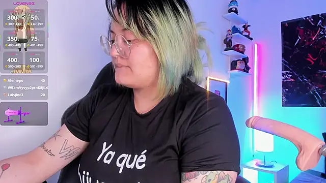 lucky-leah's cam snapshot