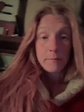 GoldenFlameGoddess's cam snapshot