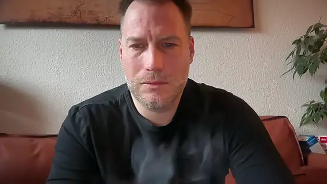 Christian87xxx live sex cam