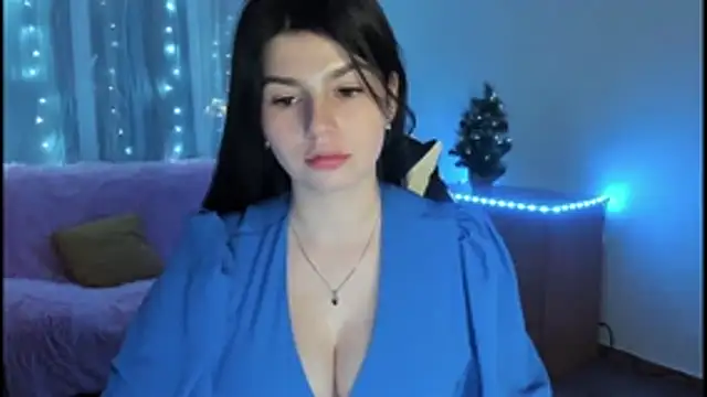 KisaModel's cam snapshot