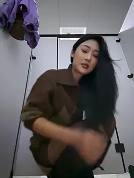 so-linger live sex cam