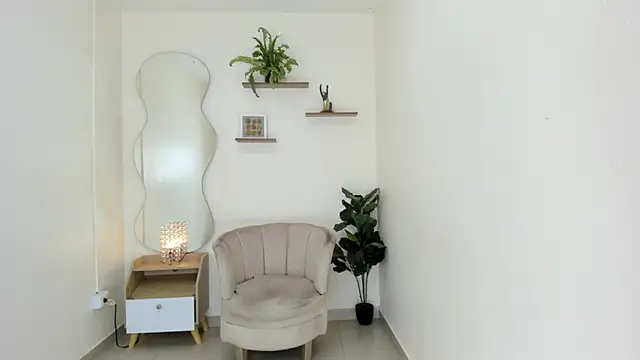 BRIANA_WON's cam snapshot