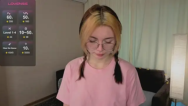 Susan_Gardner's cam snapshot