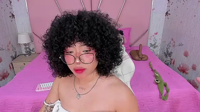 SafiroAgataaa's cam snapshot