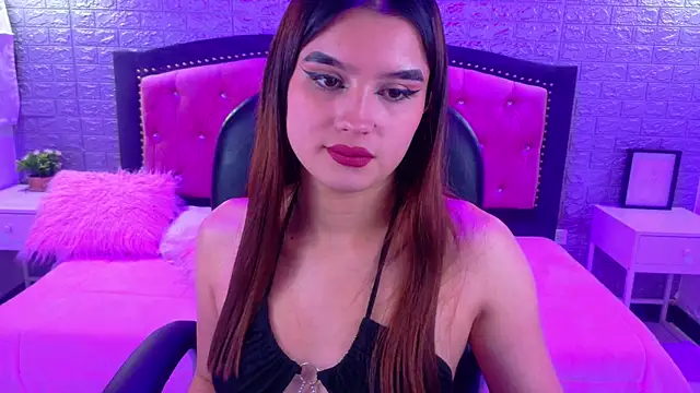 Natalie_loffreda's cam snapshot