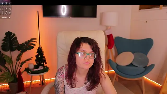 Ariell_Mini's cam snapshot