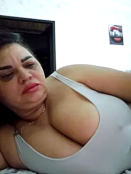 littleRikka's cam snapshot