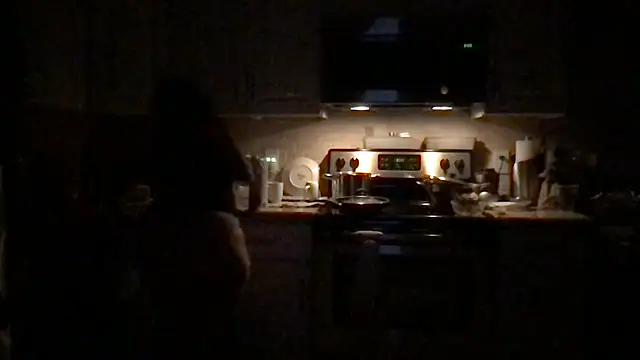 BigGuyMuscle's cam snapshot