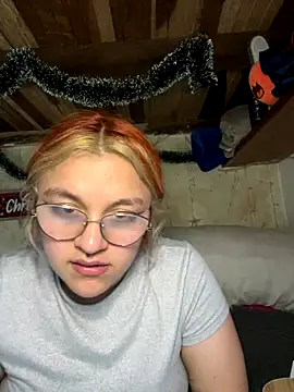 Sophia_Weest99's cam snapshot