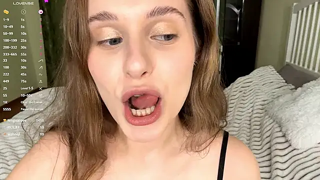 MiaBlanko's cam snapshot