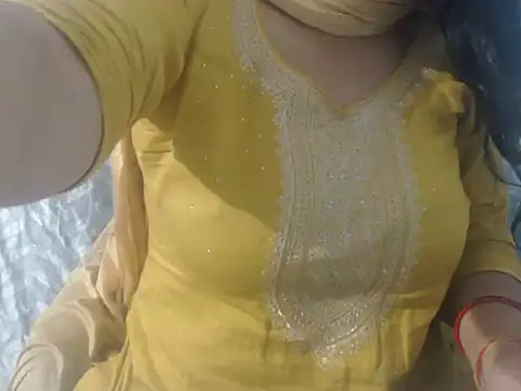 cute-priy's cam snapshot