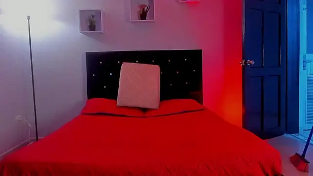 Victoria_Rose_'s cam snapshot