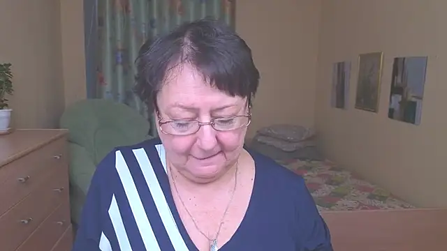 Margo_Moll's cam snapshot