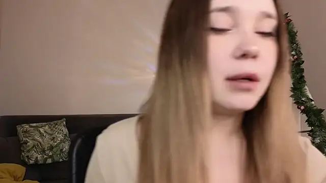 Lina_Glow's cam snapshot