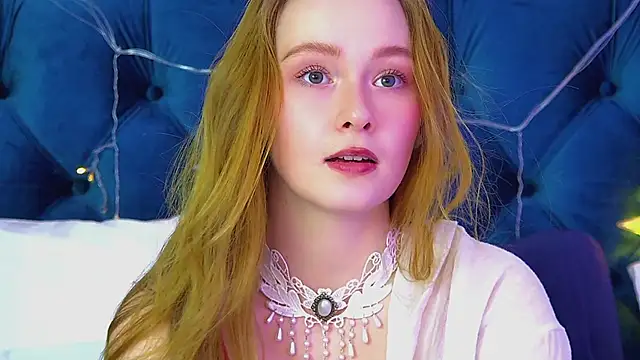 AgataFoxley's cam snapshot