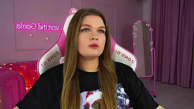 CrystalLyons live sex cam