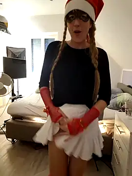 NaughtyCatgirl's cam snapshot