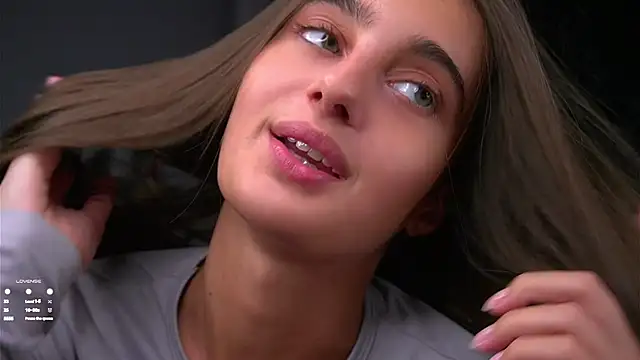 PiquingOgalala live sex cam