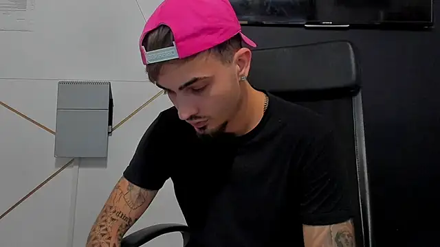 BrandonTate live sex cam