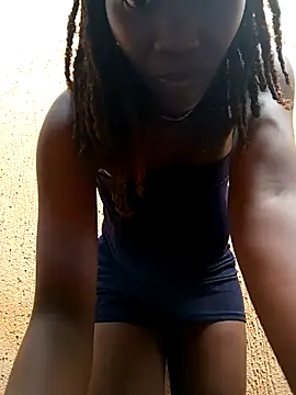 Swirly_blac live sex cam