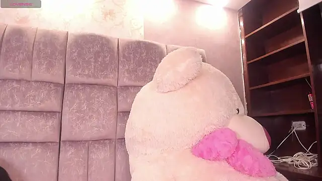 miaa_quinn's cam snapshot