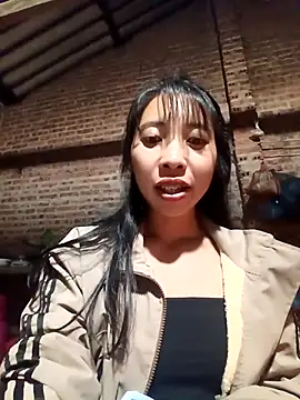 emaame68's cam snapshot