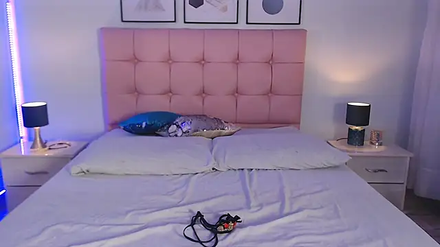 zoe_jones13's cam snapshot