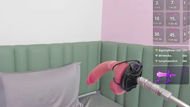 elizabeth_liones_'s cam snapshot