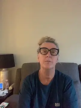 Mrsmoggy's cam snapshot