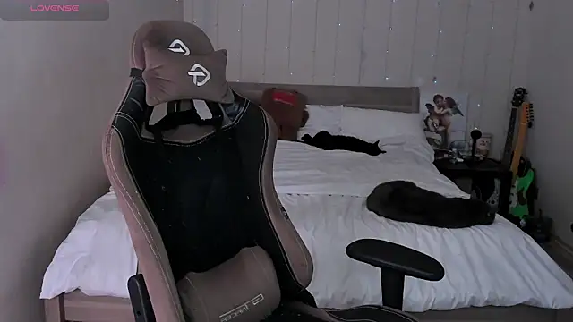 Eva_flower's cam snapshot