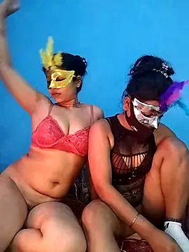 Sexy_dolls's cam snapshot