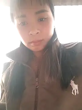 Squirrel-Pear's cam snapshot