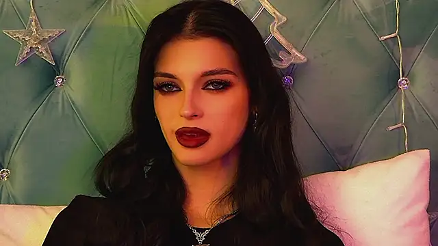 BeverlyMost's cam snapshot