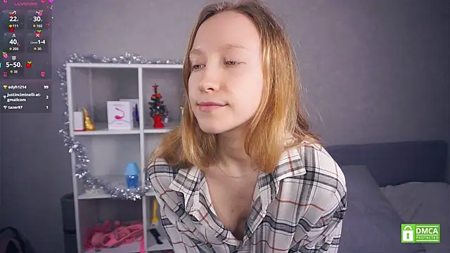 EarnestineGyllenband's cam snapshot