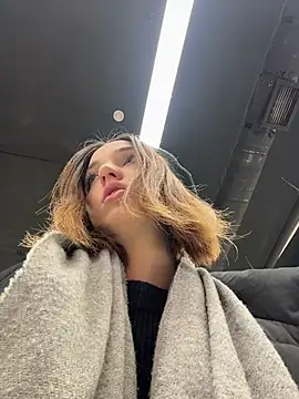 DollyTall live sex cam