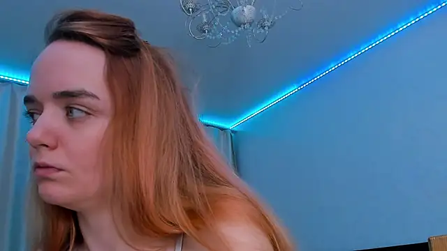 JanetShy's cam snapshot