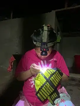 O_o_UwU_o_O's cam snapshot