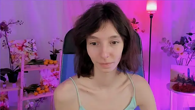 EmmanuellBrown live sex cam