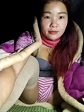 lylylove live sex cam