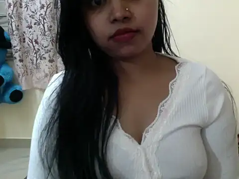 Bad_girl_kayraa_'s cam snapshot