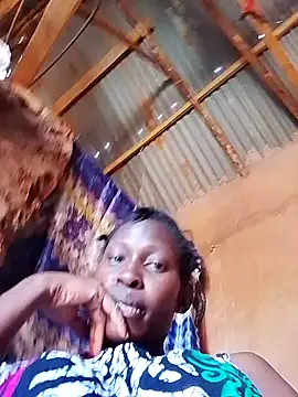 LOVELY-2BERRY's cam snapshot