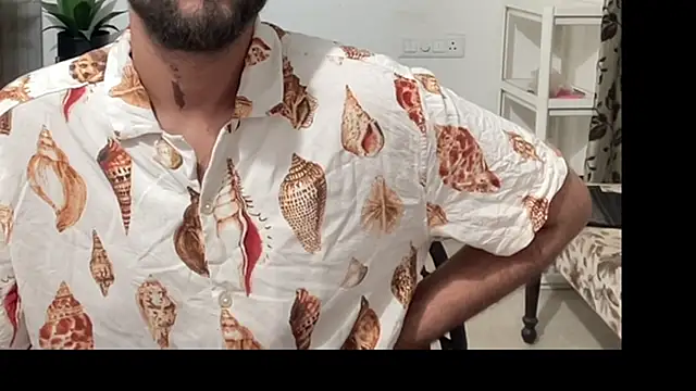 MakeMeAwareAah's cam snapshot