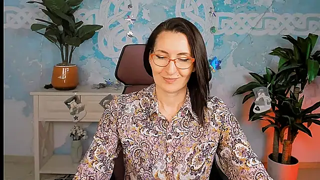 UnaTerra live sex cam