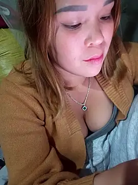 Melylyna's cam snapshot