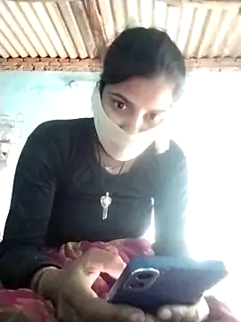 Hot-qwer's cam snapshot