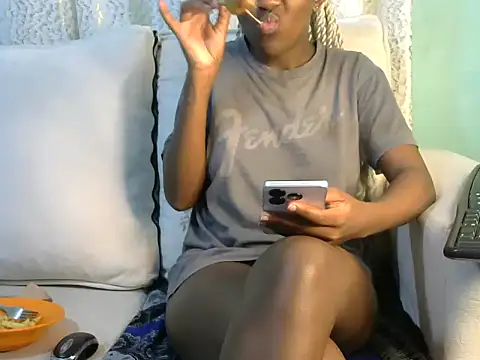 Caryyyl's cam snapshot