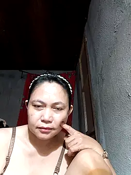 Everleigh_mom's cam snapshot