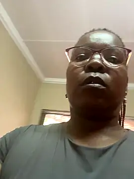 SweetCandy84 live sex cam