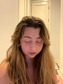 curvyflawless live sex cam